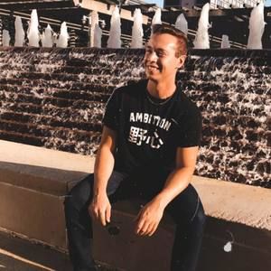 Meet your Posher, Ross